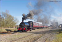 Steam locomotive Linda leaving Brownhills
