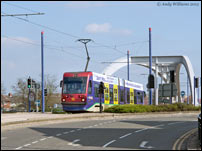 Tram 16 crosses the Wolverhampton Ring Road